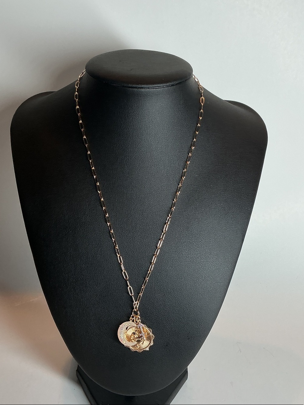 Gold Pendant Layered Coin Necklace - Women Jewelry